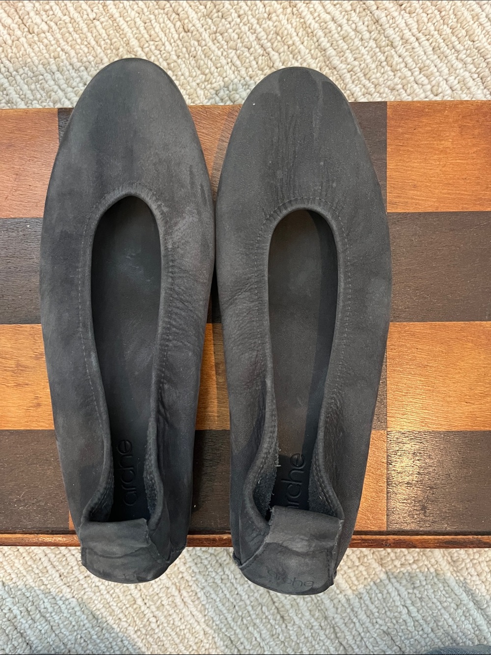 Arche Black Suede Round-Toe Ballet Flats size euro 38